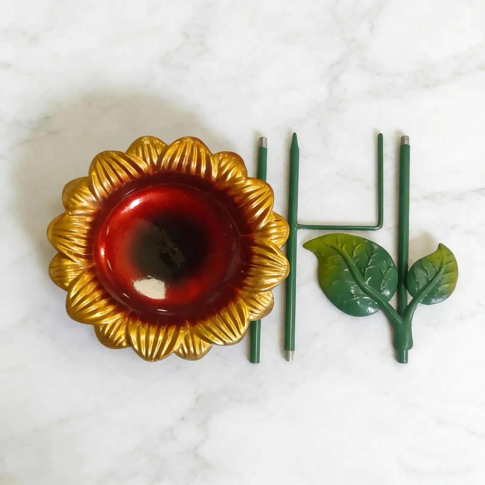 Sunflower Metal Bird Bath & Feeder - alternate view 5